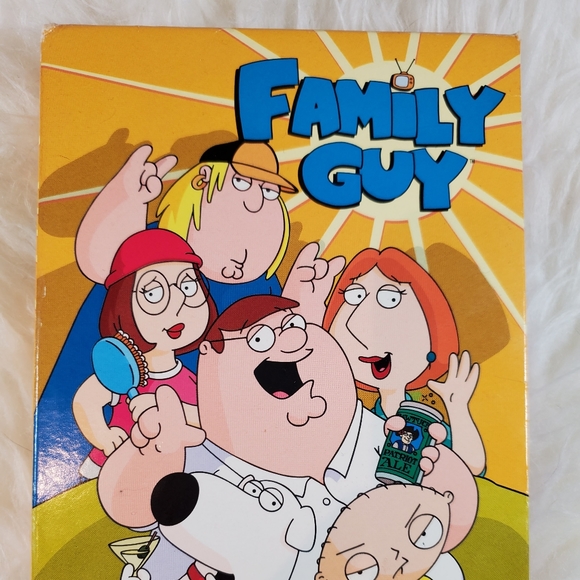 Family guy season 1 and 2 dvd - Picture 2 of 4